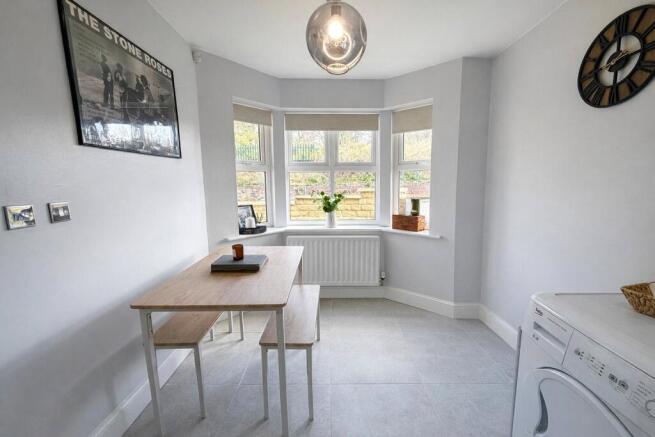 3 bed Terraced for sale Image 5