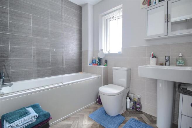 2 bed Semi-Detached for sale Image 11