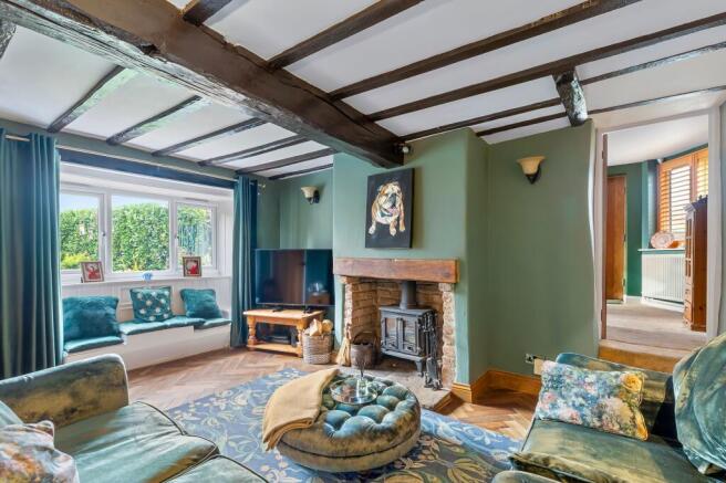 4 bed Semi-Detached for sale Image 5