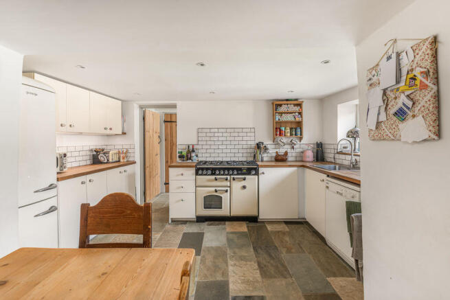 Aynho Road, Adderbury photo 4