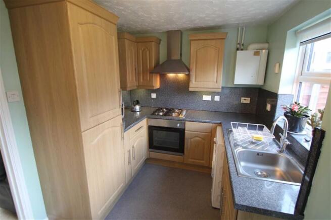 Kitchen / Dining Roo