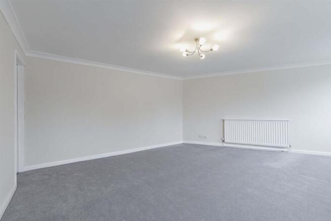 8454494-interior13-800.jpg