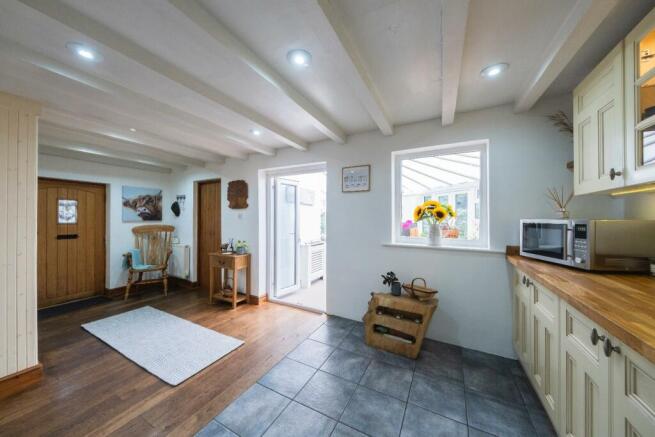 Primrose Cottage-007.JPG