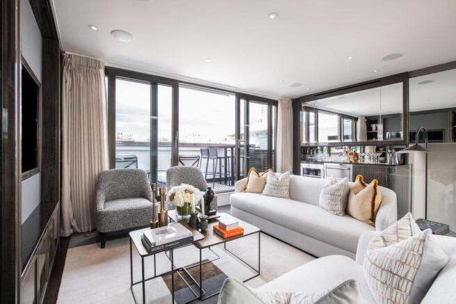 Penthouse_East_140422_6.jpg