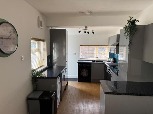 119 Lisvane STreet_9