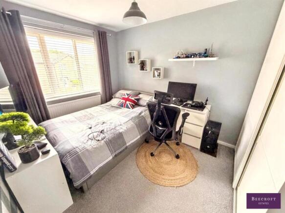 3 bed Semi-Detached for sale Image 9