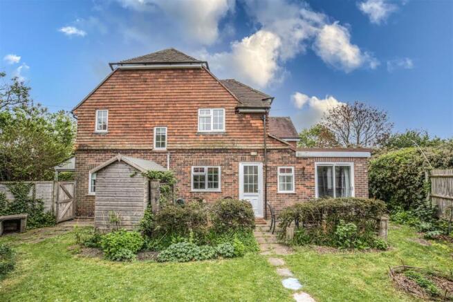 1 Hamsey Place Cottage-5.jpg