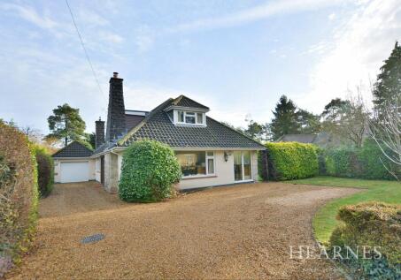 Golf Links Road, Ferndown, BH22