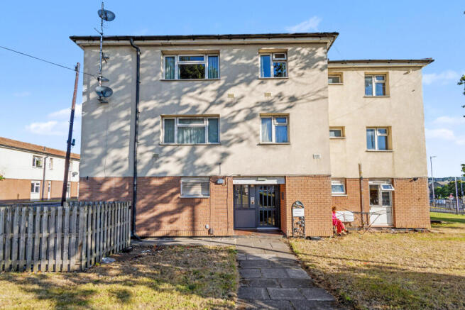 1G Heddon Grove, Hawkshead, Bradford, West Yorkshire, BD5 0TA