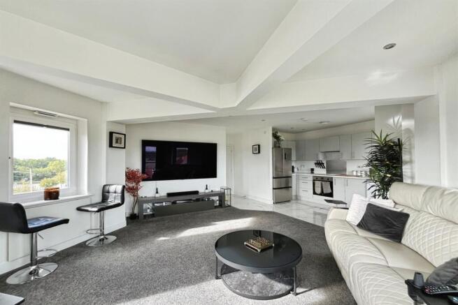Open Kitchen/Living/
