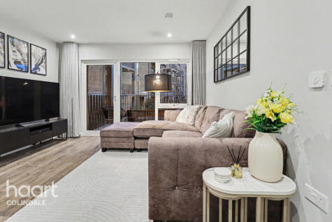 Anemone Apartments, Bittacy Hill, NW7