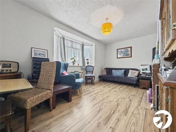 Lounge/Kitchen