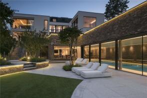 8 The Cube, The Warren, Radlett WD7 7DX