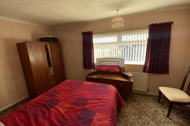 bedroom 