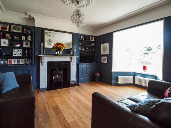 SITTING ROOM