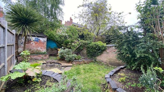 Garden 3.jpg