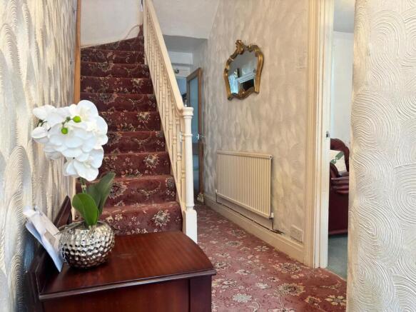 WhatsApp Image 2026-04-09 at 16.03.58 (5).jpeg