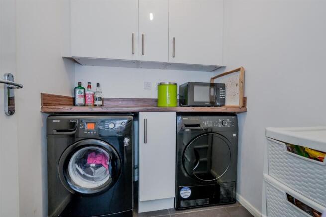 54, Water Reed Grove, Walsall, West Midlands, WS2 