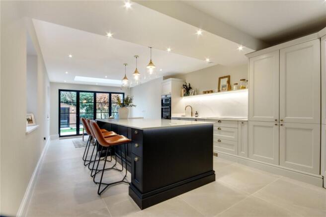 Kitchen/Breakfast Rm