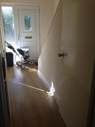 HALLWAY.JPG