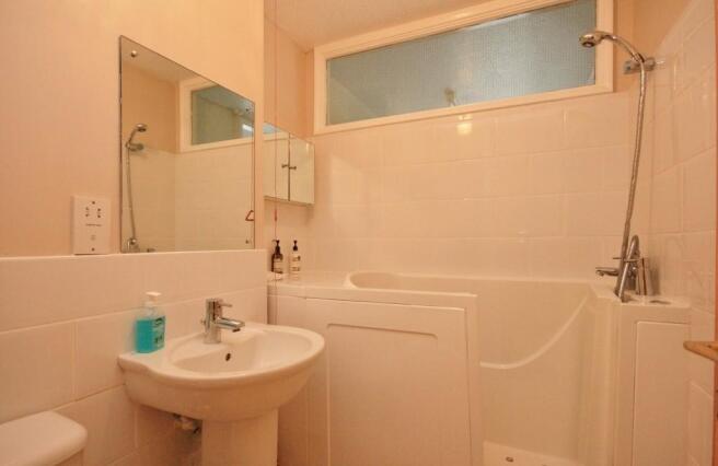 Walk-in Bath