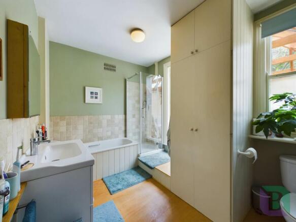 Photo 15