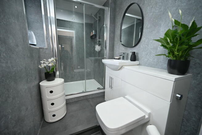 3 bed Terraced for sale Image 7