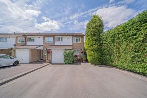 172, Rowood Drive, Solihull B92 9LJ