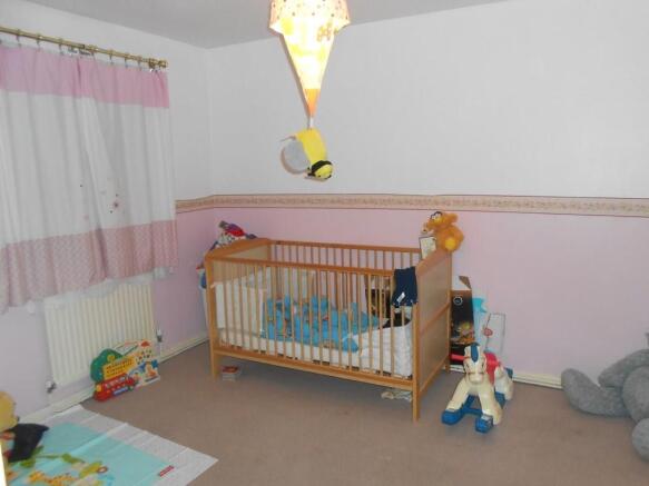 33 Bringhurst Bedroom (3).JPG