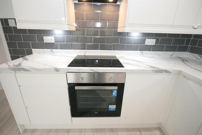 Induction Hob & Electric Oven.