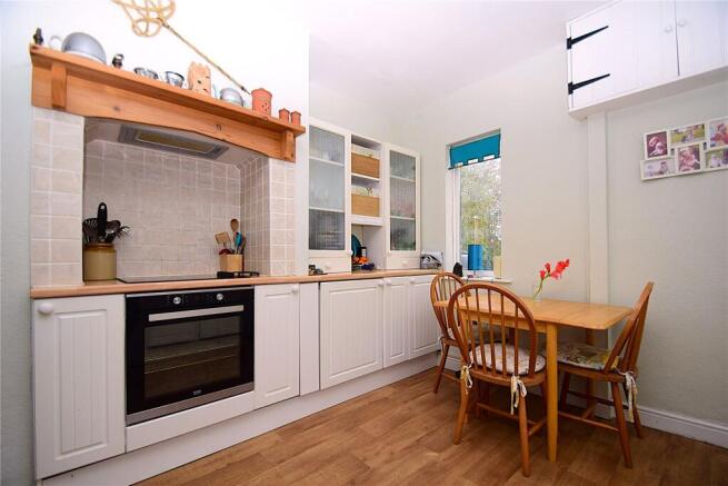 3 bed Bungalow for sale Image 7