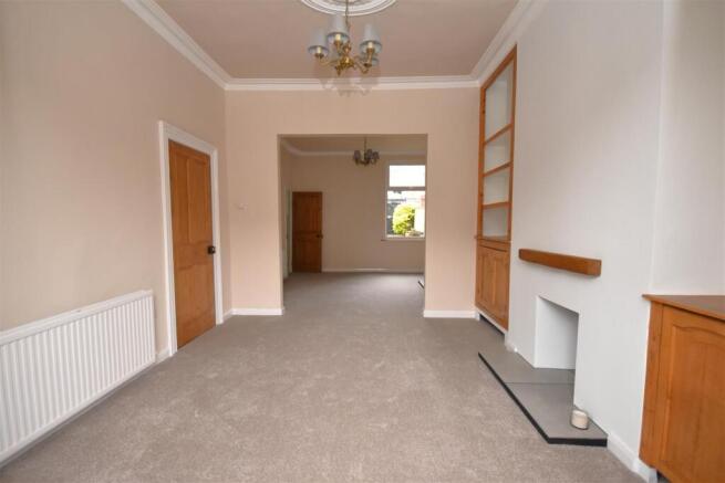 Gladstone Road, Neston photo 3