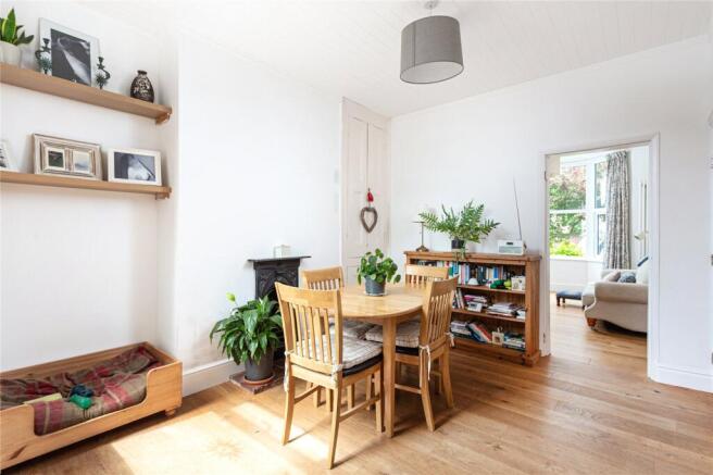 2 bed Terraced for sale Image 7