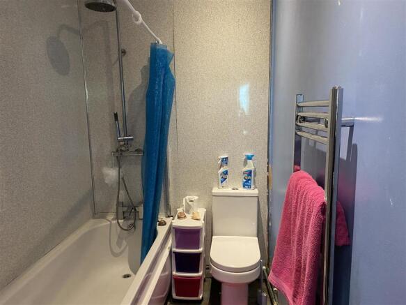 Lower Ground Floor Bathroom