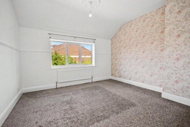 3 bed Semi-Detached for sale Image 9