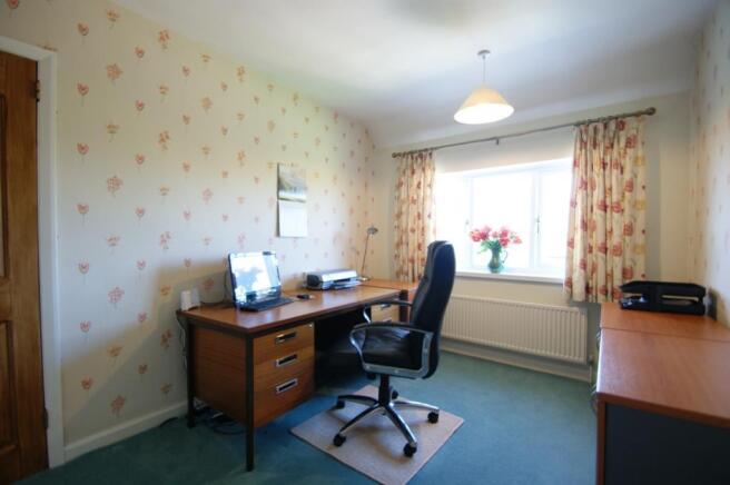 Garden Cottage - bed 3a.jpg