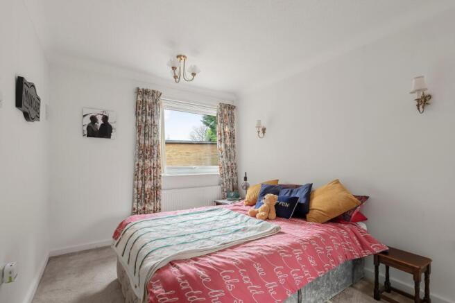 1 bed Flat for sale Image 9