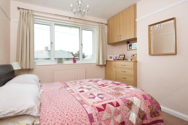 19 Holme Riggs...