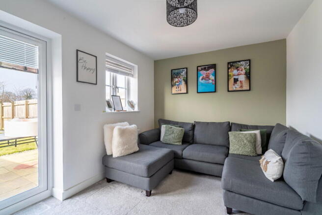 3 bed Semi-Detached for sale Image 4