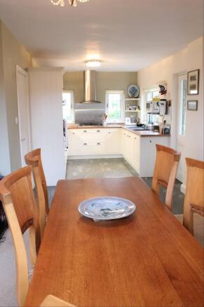 Dining to Kitchen
