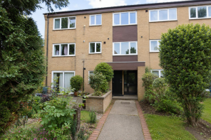 11, Vintners Close, West Town, Peterborough PE3 6BT