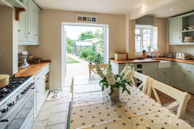 Kitchen/diner ...