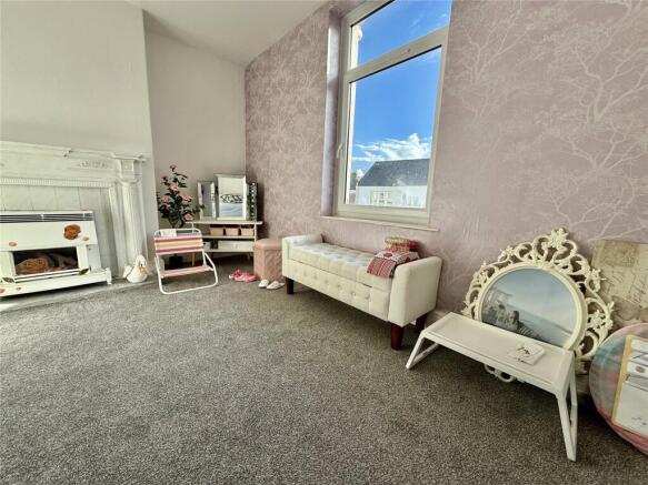 1 bed Apartment for sale Image 5