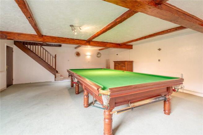 5 bed Barn Conversion for sale Image 4