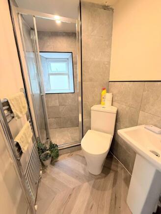 2 bed Detached for sale Image 11