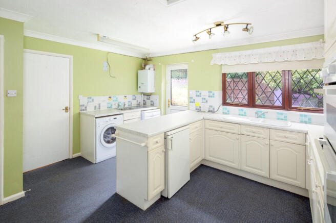Kitchen/Breakfast/Utility