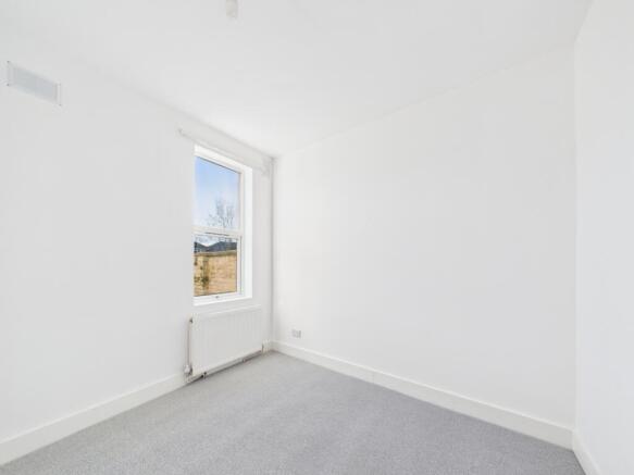 CAM03750G0-PR0083-STILL019