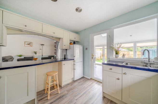 Kitchen/Breakfast Rm