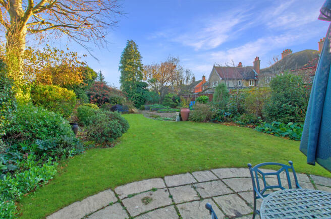Garden (2)