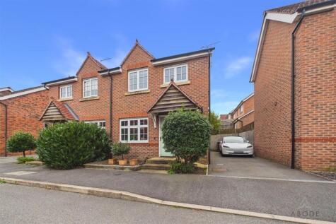 Newman Drive, Church Gresley, Swadlincote